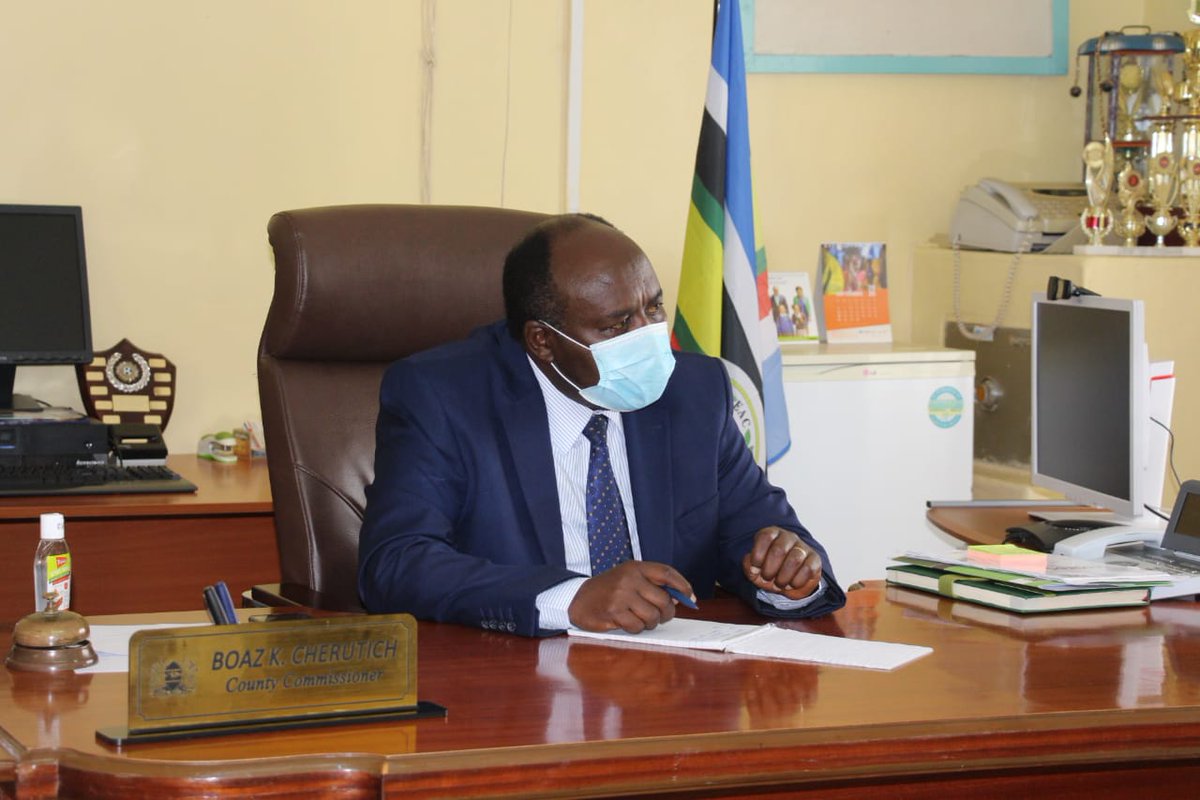 eacsof_kenya's tweet photo. We paid a courtesy call to the County Commissioner, Migori county to discuss on the implementation of Covid-19 health protocols, administrative procedures in the context of facilitating safe, legal and profitable cross-border trade in the county. #CCGD #StatedepartmentEAC #KEPSA https://t.co/ldU8SUTPUU