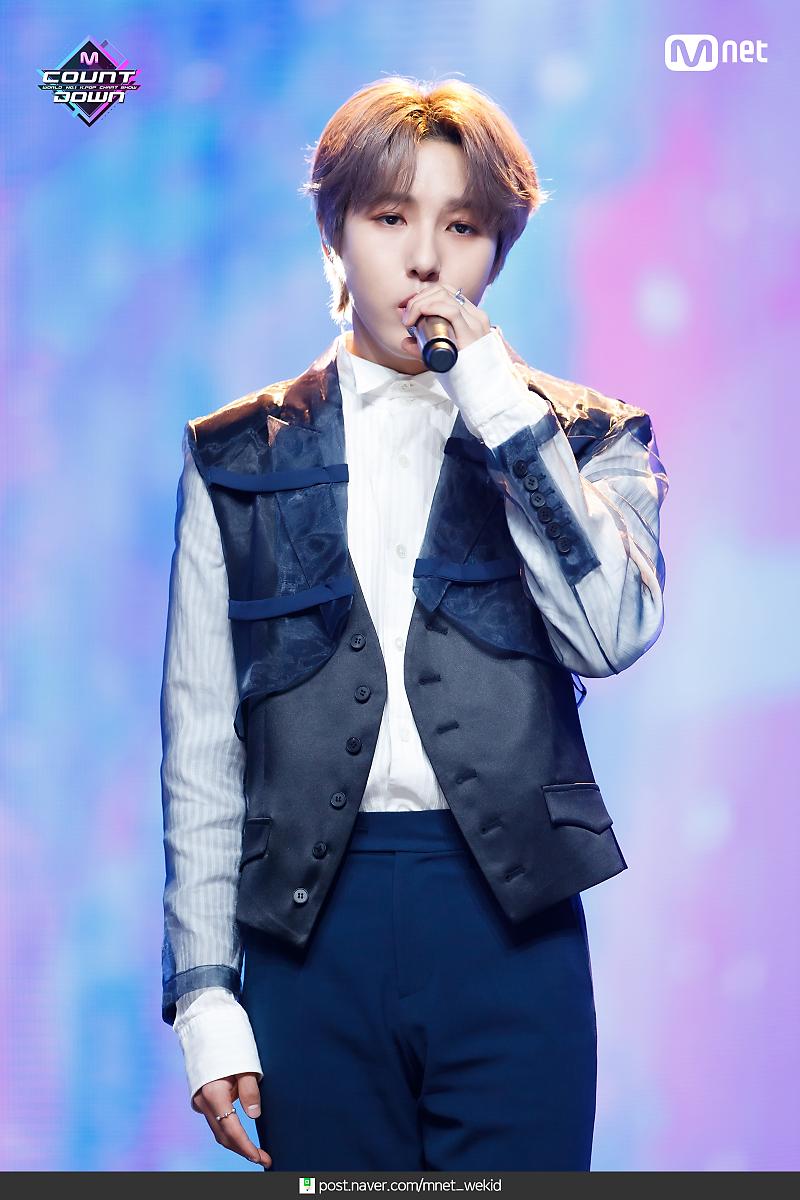 DreamZoneBr's tweet photo. 💙[#FOTO] 291020 - #RENJUN no M COUNTDOWN

#NCT #NCTDREAM https://t.co/yaKMd6SthI