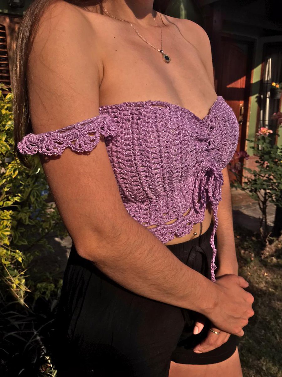 AgusLiendo9's tweet photo. Hola! Me ayudarían a difundir el emprendimiento de mi mamá? Hace estas cosas bellísimas y más, tejidas a mano 100% artesanal. Su ig es alborada.tejidos. Muchas gracias 💖💖 https://t.co/1WViapKX4w