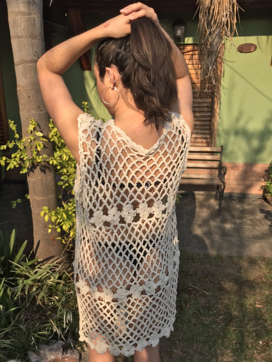 AgusLiendo9's tweet photo. Hola! Me ayudarían a difundir el emprendimiento de mi mamá? Hace estas cosas bellísimas y más, tejidas a mano 100% artesanal. Su ig es alborada.tejidos. Muchas gracias 💖💖 https://t.co/1WViapKX4w