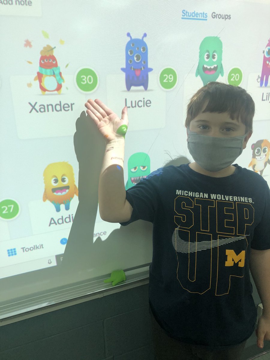 pyoungfam2's tweet photo. Another happy kid... way to go Xander! He earned 30 dojo points and got to change his dojo monster. 😁 #livoniapride #websterwildcats🐾 https://t.co/6lxocxxDJa