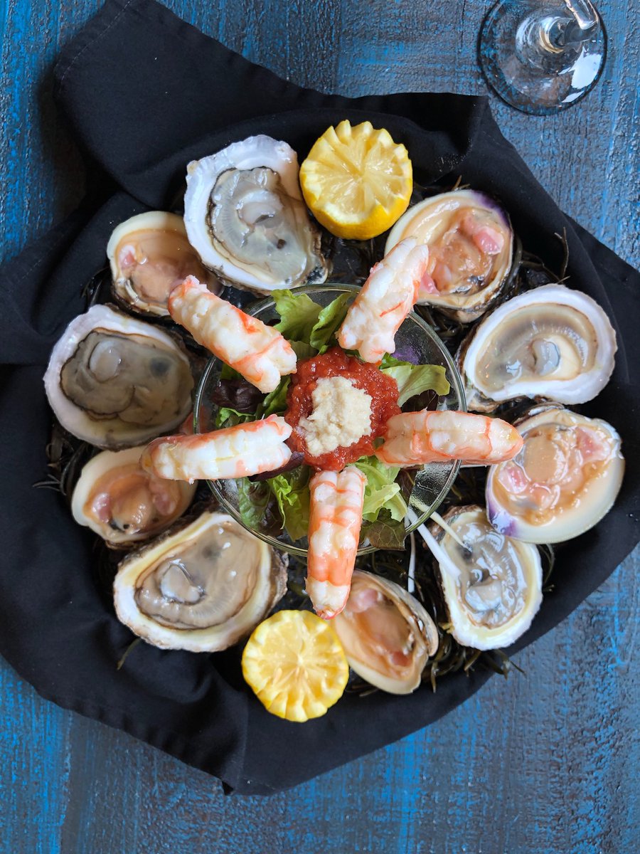 YouellsOyster's tweet photo. #seafood #restaurant #fineDining #oysters #shrimp #lobster #clams #allentownPa #LehighValley #BethlehemPa #rawBar #shellfish #crabcake #lobster #craftBeer #foodie #pennsylvania #mcall #chef #cheflife #delicious #yummy #cooking #food #takeout #steak #repost #eastonPa #phl https://t.co/ZQbkuh24M7