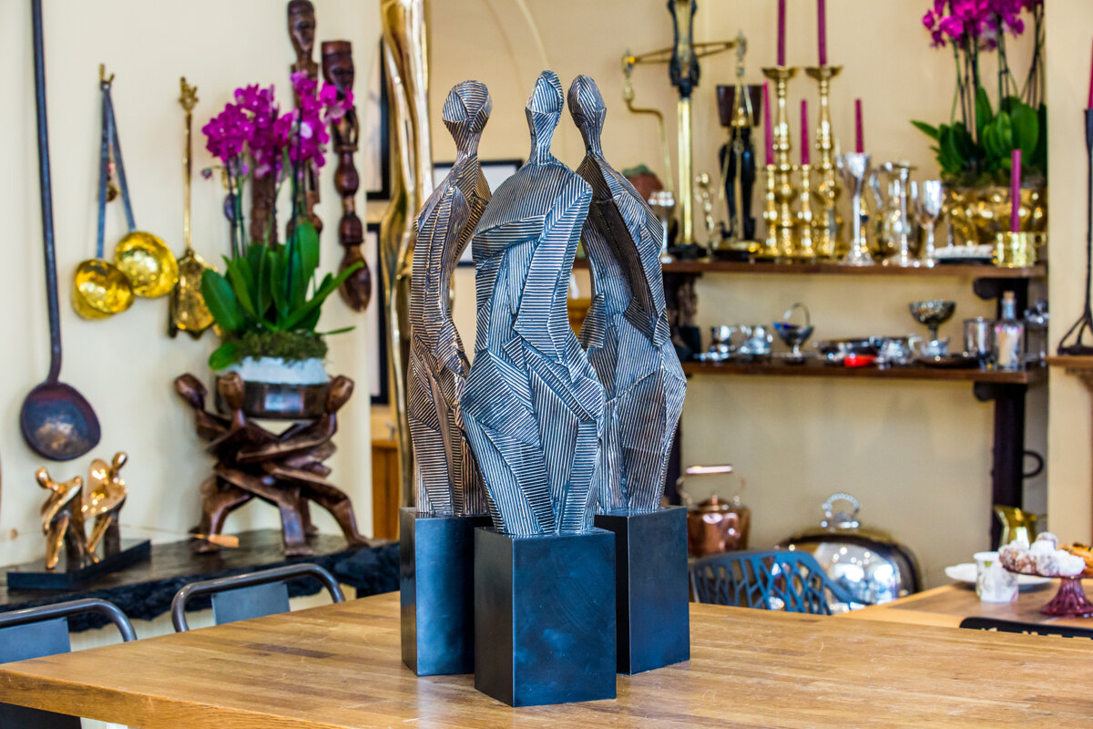 JillBerelowitz's tweet photo. This group of female forms demonstrate Jill’s love of anatomy; the ridged surface describes the structure of the dynamic &amp; beautiful forms of the muscles. They can be commissioned in a range of colours &amp; sizes in singles or groups, in combinations as limitless as your imagination https://t.co/SfeyuCa5D1