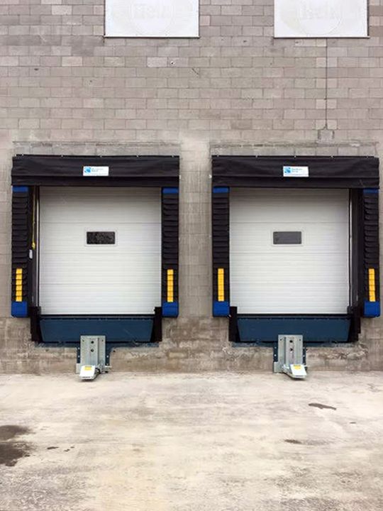 Northerndock's tweet image. Hela Spice Canada’s Uxbridge facility was in need of two new dock positions, trusting NDS to recommend the best products and carry out the installations, we began construction on their empty wall. Learn more on our website buff.ly/2TWtjG7
#successthursdays #dockseal