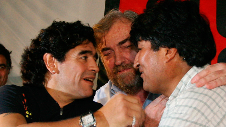 bonassomiguel's tweet photo. LA HISTORIA SECRETA DEL #NoALCA Y EL #StopBush
Hace 15 años, en la #CumbreDeMarDelPlata, se logró derrotar al ALCA. George Bush Jr, el mexicano Vicente Fox y el premier canadiense se tuvieron que...
👉https://t.co/VaPoLAWNib https://t.co/wSdyQlWl8n