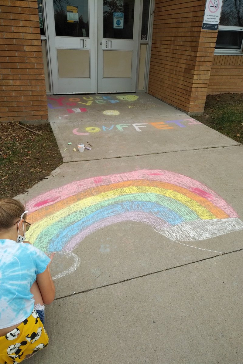tyblakesmom's tweet photo. How about a little joy in your life? Imagine walking in through these doors? Love it Brooke Broncos! #stayinyourkohort #welcomebbroncos #kindnesscorner #EAitForward #bbroncos https://t.co/ULgkVGqENE