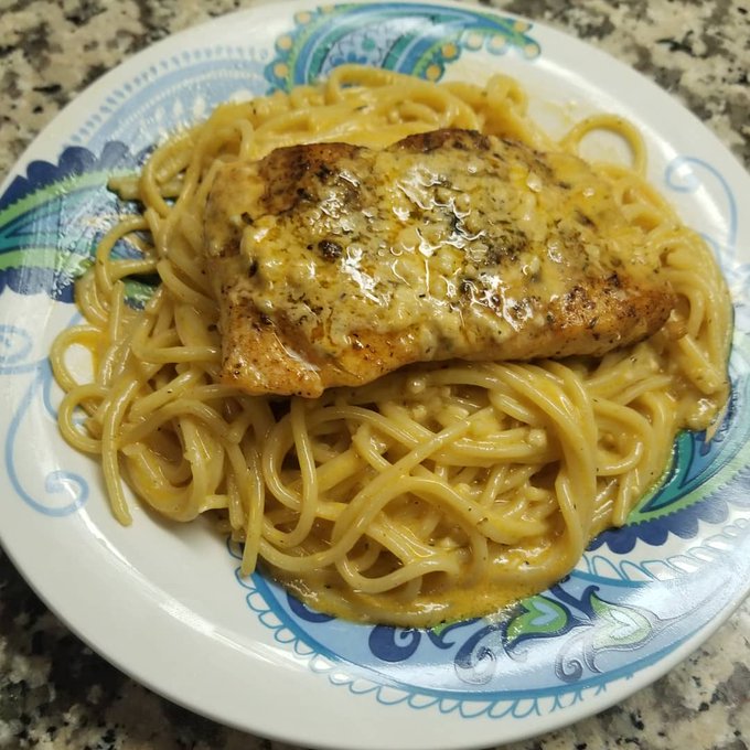 Salmon scampi with garlic butter sauce https://t.co/fndCYvCNrx<a href="/tag/chefsomal"class="tags"><span>#chefsomal</span></a><a href="/tag/dreamcon2023"class="tags"><span>#dreamcon2023</span></a><a href="/tag/blerdcon2023"class="tags"><span>#blerdcon2023</span></a><a href="/tag/drago"class="tags"><span>#drago</span></a>