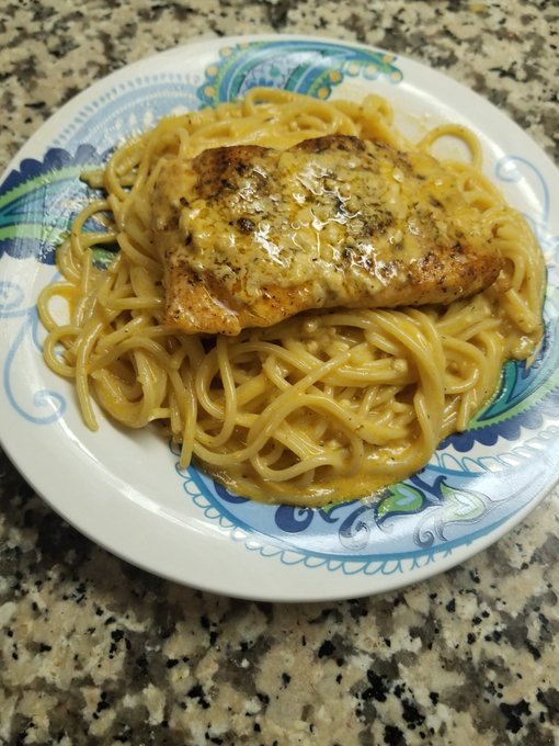 Salmon scampi with garlic butter sauce https://t.co/fndCYvCNrx<a href="/tag/blackpanther"class="tags"><span>#blackpanther</span></a><a href="/tag/wakandaforever"class="tags"><span>#wakandaforever</span></a><a href="/tag/blackcosplayer"class="tags"><span>#blackcosplayer</span></a>