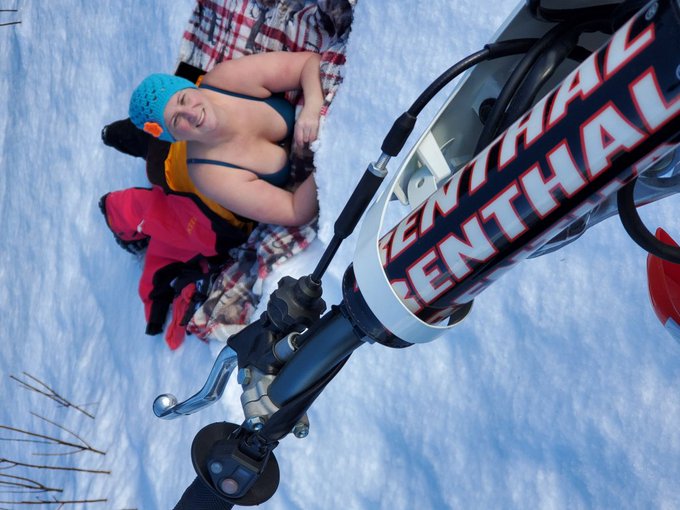 I'm online right now on skyprivate (live skype show). my private profile: https://t.co/pMSZmjGkRg Please<a href="/tag/camgirl"class="tags"><span>#camgirl</span></a>