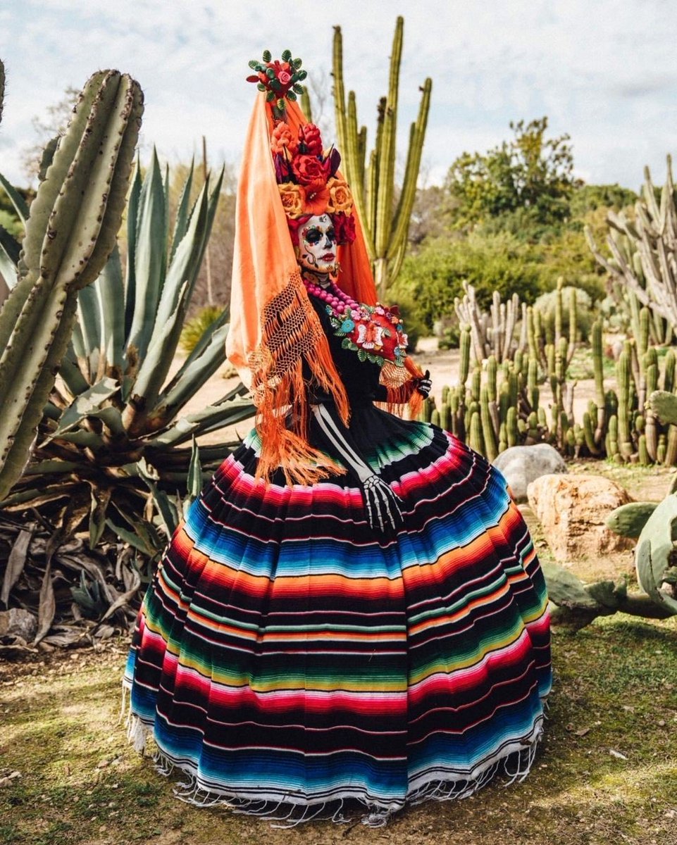 ElPushka's tweet image. Dia de los Muertos  состоялся. Но мы надеемся, что 6-7 мы с вами увидимся... И немного фото персонажей от @cellular_bud !!! Пишет про #Мексика и там живёт !!!