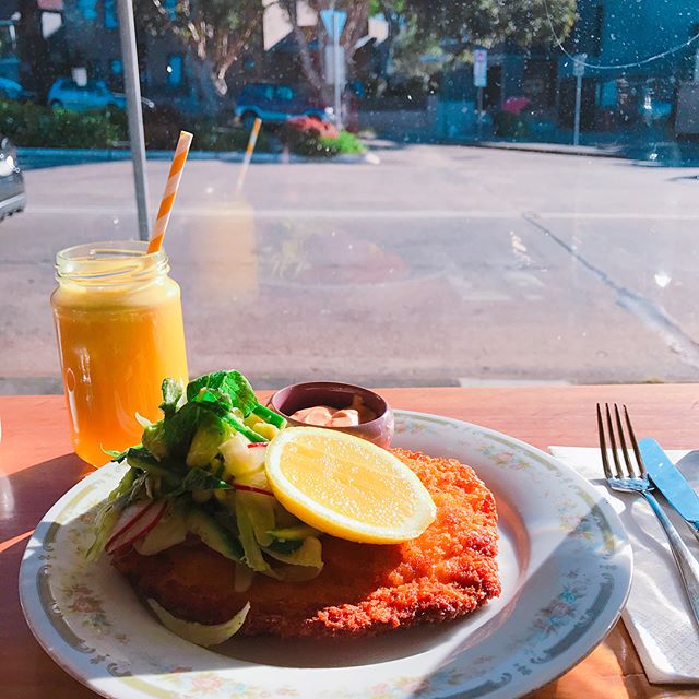 pigandpastry_p's tweet photo. Fancy a FRIDAY SCHNITZEL ... a guaranteed winner with a fresh OJ ππππ₯
#breakfastinsydney #petersham #sydneyfoodguide #instagramfood #wheretoeatinsydney #petershamcricketclub #petershamlocals #supportpeterham https://t.co/IR04ERvzCB