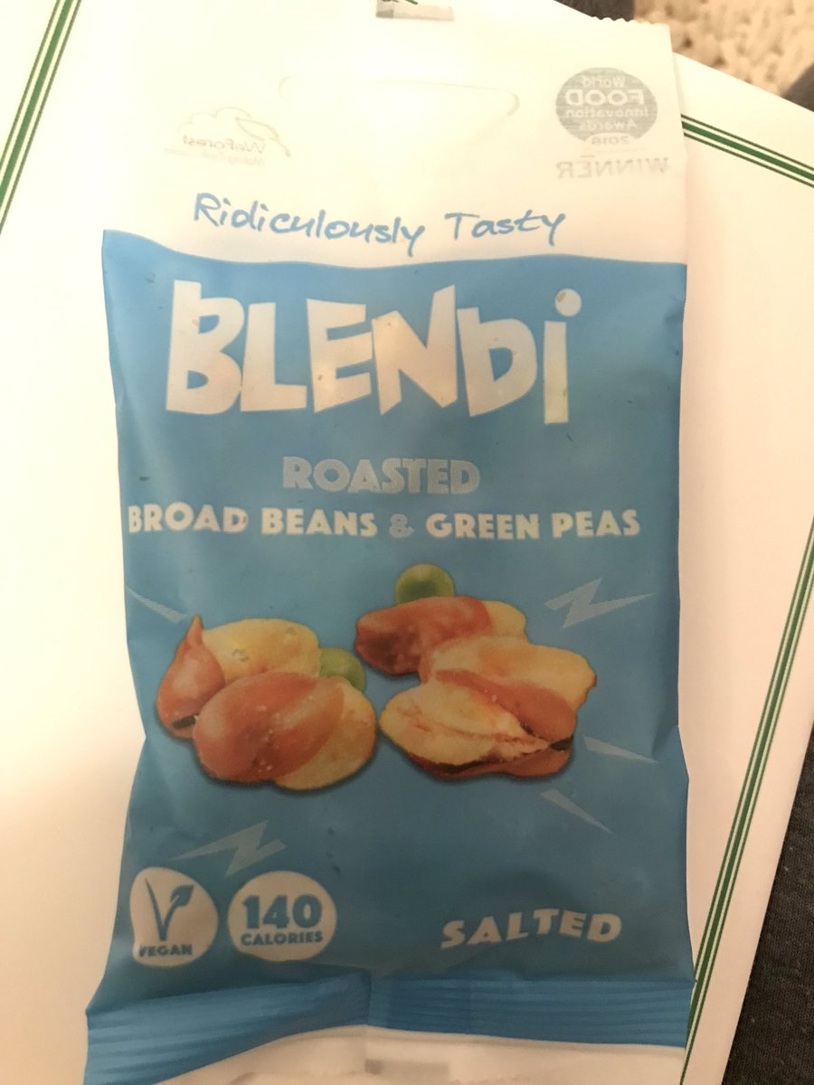 eacbhaile29's tweet photo. Míle buíochas le @paiseanfoodie Tá sé seo go h-��lainn 😊 bhí an bronntanas a chur tú leis  as @BlendiSnacks an-deas! Go raibh míle maith agat @ryan_eileenryan as ucht an moladh 🥰 @jctHomeEc @ATHE_HomeEc https://t.co/1JfeLtgxuu