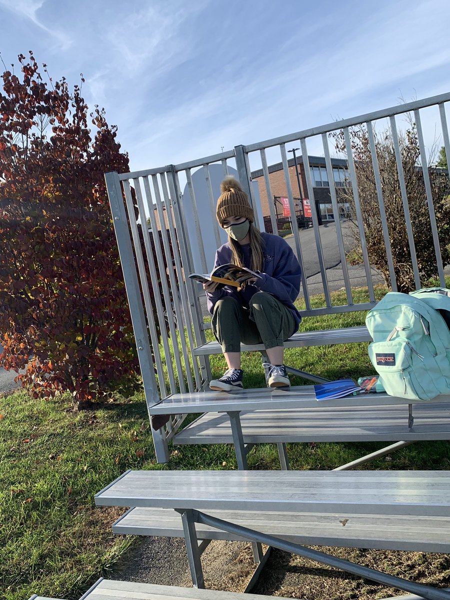DBTrach's tweet photo. It’s a beautiful day to read outside—socially distanced of course. Diving into FRANKENSTEIN in this gorgeous Nov. day. #CHSAPLit #SocialDistancing #Read @Carmelschools @carmelhslibrary @susangbarber @teacher2teacher @ncte https://t.co/KAaFz5Ftde