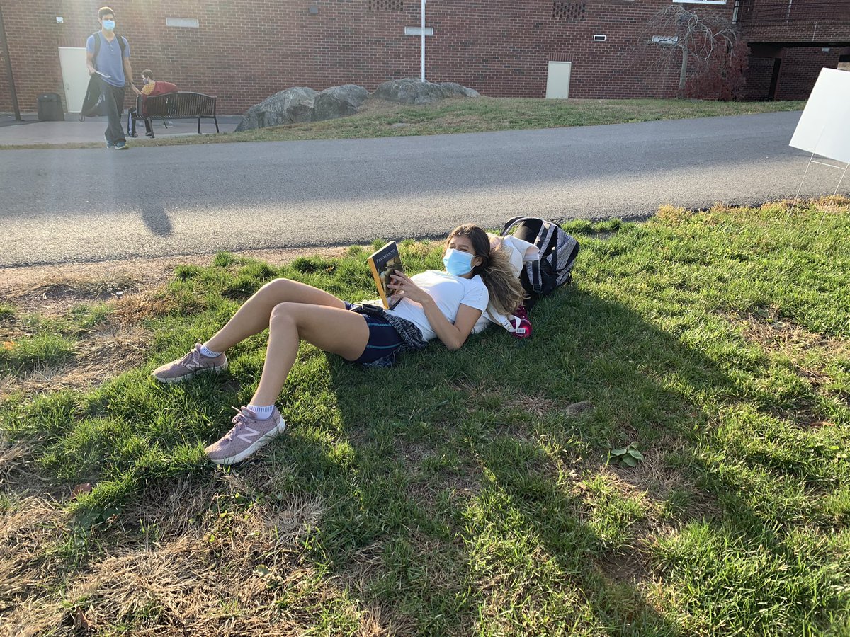 DBTrach's tweet photo. It’s a beautiful day to read outside—socially distanced of course. Diving into FRANKENSTEIN in this gorgeous Nov. day. #CHSAPLit #SocialDistancing #Read @Carmelschools @carmelhslibrary @susangbarber @teacher2teacher @ncte https://t.co/KAaFz5Ftde