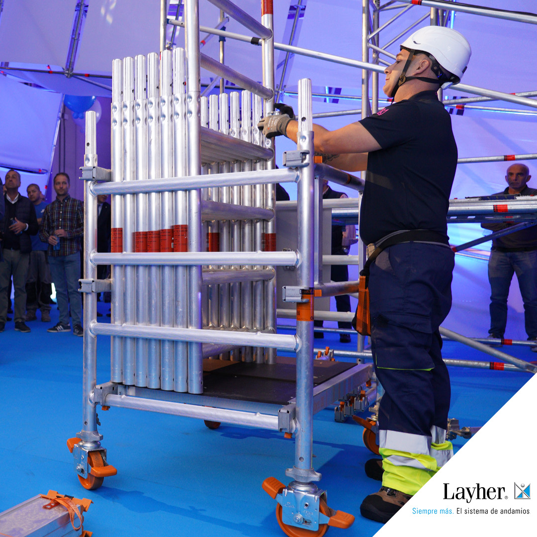 andamioslayher's tweet photo. SoloTower es el modelo de andamio móvil que ofrece un montaje más rápido, fácil y seguro por una sola persona. Más en el video del producto https://t.co/Bp8mYanGvr
···
#layher #solotower #andamio #andamios #equipo #trabajo #pasion #obra #obras #sitework #torremovil https://t.co/3e0ByzCu77