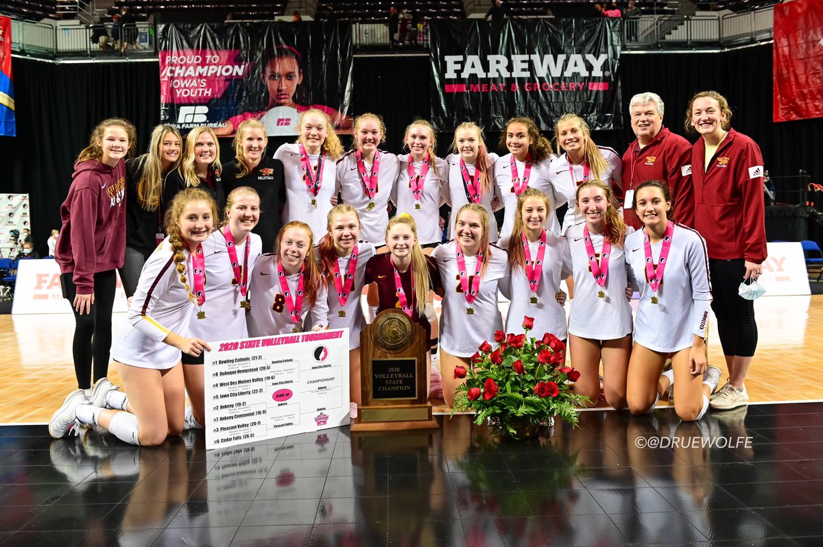druewolfephoto's tweet photo. Congratulations to your State of Iowa class 5A Volleyball Champions - The Ankeny Hawkettes!!! @VB_Ankeny @Ankeny_Hawks @IGHSAU #statechampions #hawkettes #ahs #volleyball https://t.co/dKuVEELL2Z