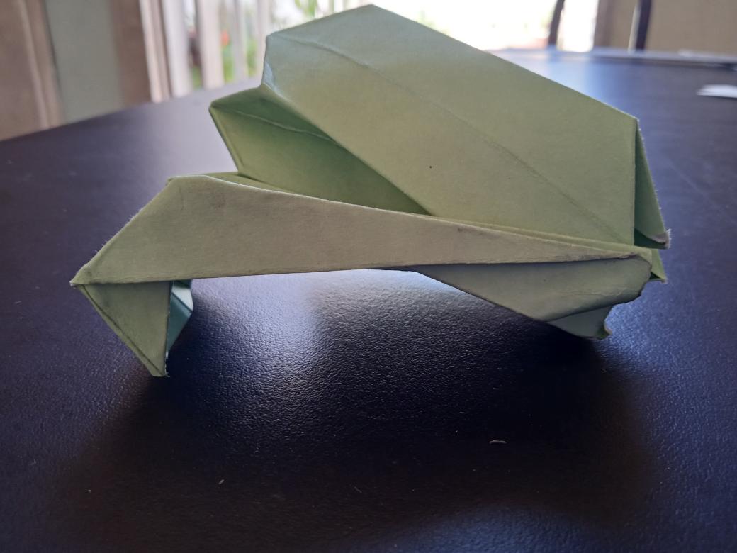 Milaarch1's tweet photo. #correcion2 #3Origamis #OrigamiArquitectonico #Maqueta #SeccionC2020C #TecnicasDeRepresentacion #rjmc2020c @notiuru @arquitecturauru @cardonarichard  #Milagrosurdaneta https://t.co/SbDPbIUrLQ