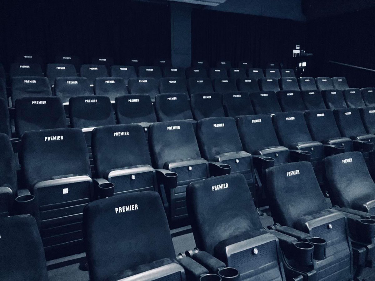 Thrilled to announce that Dean of the Dead’s Horror Hot Sauce has been asked to be the official sponsor for ‘The Dead of Night Film Festival’ 2021 edition! 🙌🏼🎥 🍿💀
Our short spoof trailer video will get a few spins throughout the duration of the festival!!