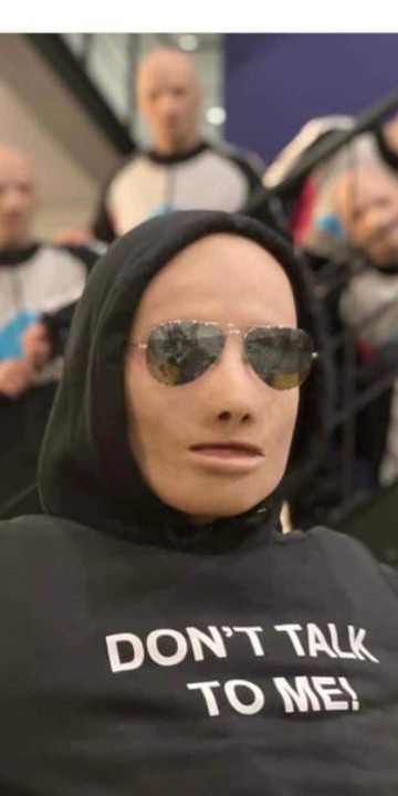 bahianza's tweet photo. @me11698115 Wolf is in the glasses.  Who is Wolf?  Stay tuned. It's all in the eye.
---👉😎👁️ https://t.co/vkTOqSxhRY