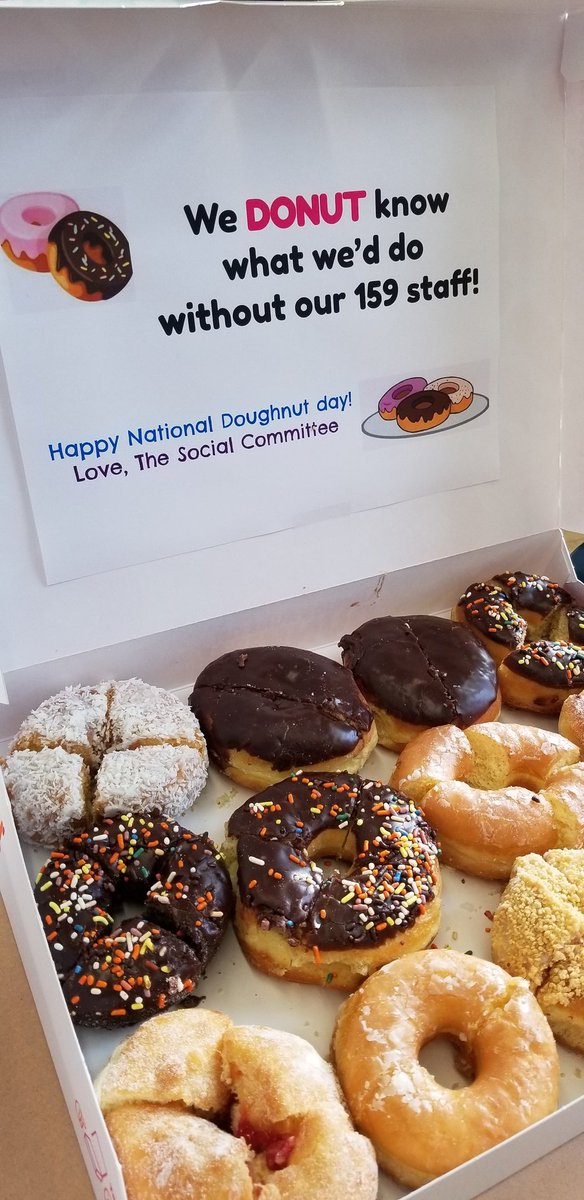 MrsLazo159's tweet photo. #nationaldonutday #socialcommittee #spreadkindnessnotgerms #159strong @PS159_Q https://t.co/iw39PlqnRr