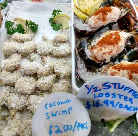 AtlanticFishery's tweet image. #AOF's Delicious Prepared Food Selection Including 
Bacon Wrapped Shrimp
Half-pound Stuffed Lobsters
Stuffed Clams
Stuffed Shrimp and much more! 
Come in today and take home for dinner - tonight!
#BoatToTable #AOFFreshFish #freshFish #picoftheday