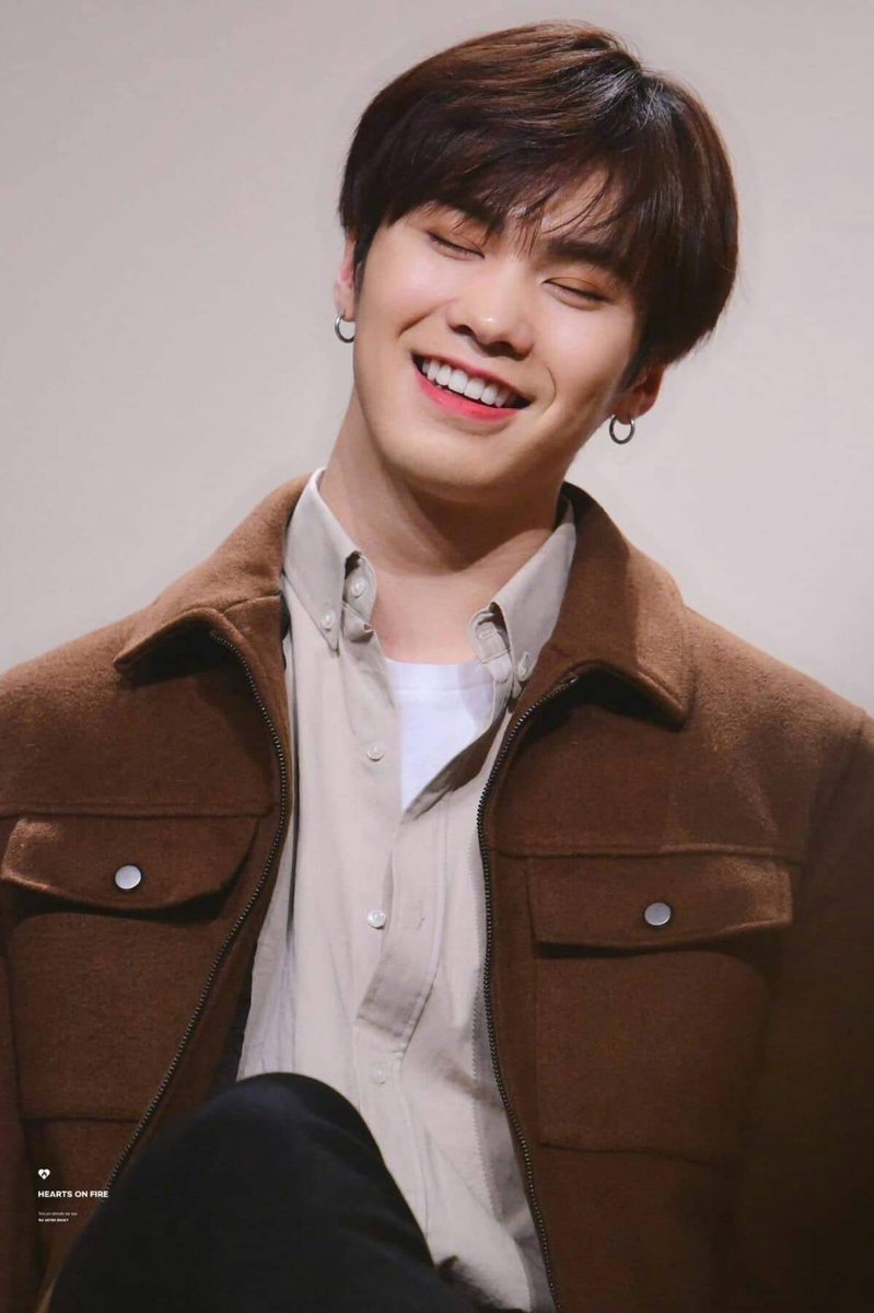 Rocky as General Shang- so fine + muscle-y- very strong- GAY (or bi)