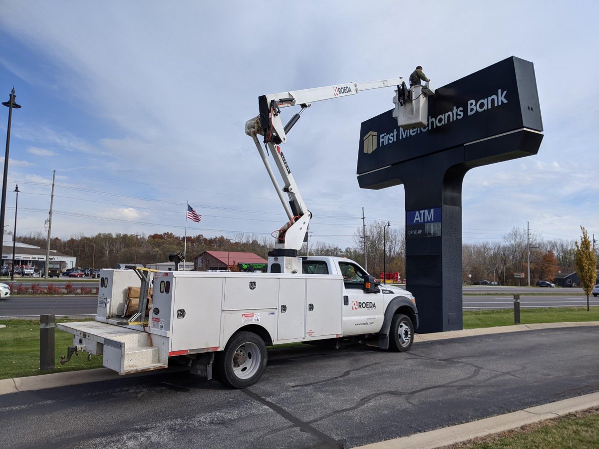 roedainc's tweet image. We don't just make them, we also service them!

roeda.com  |  1.800.829.3021

#service #signservice #signinstallation #logo #brand #getrecognized