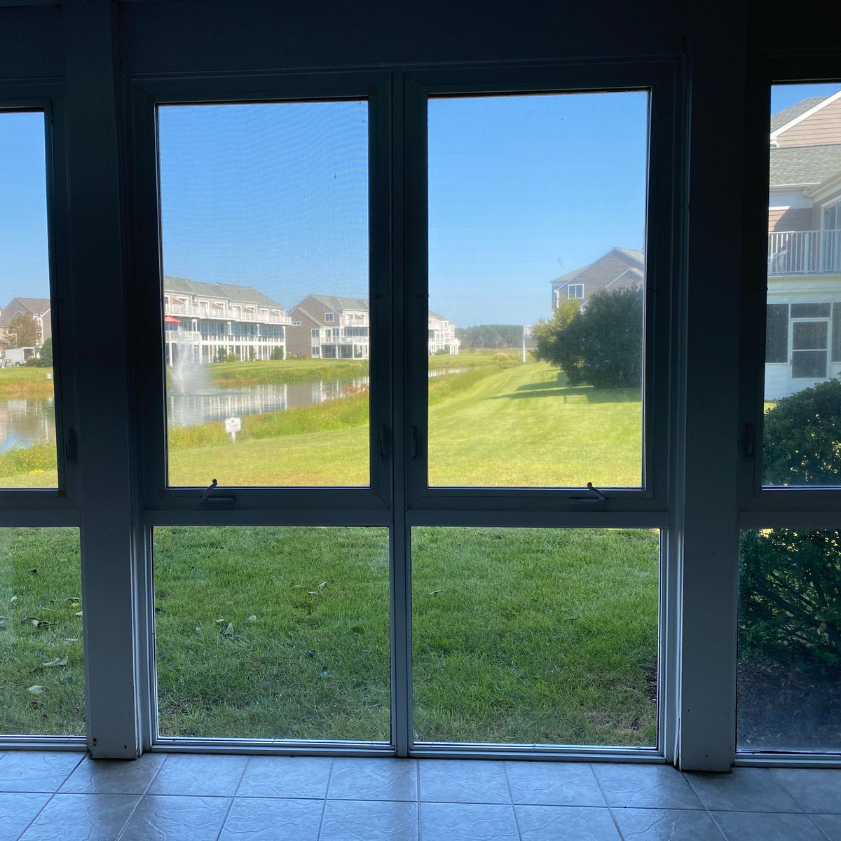 _GoGlass's tweet image. Check out that brand new view! Replace your windows and let them shine! #GoGlass