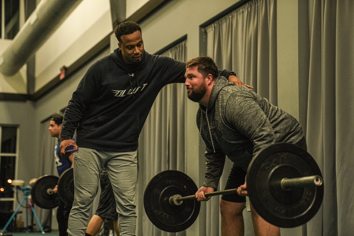 BullittTeam's tweet photo. Phase 1: Set the standard✅
No weak links shall enter the building. We want ALL THE WORK😤‼️#Bullitt #LeanMassProgram
.
#strengthtraining #cissn #BullittTeam #BelieveTheHype #TheBullittexperience https://t.co/txStHm48qF