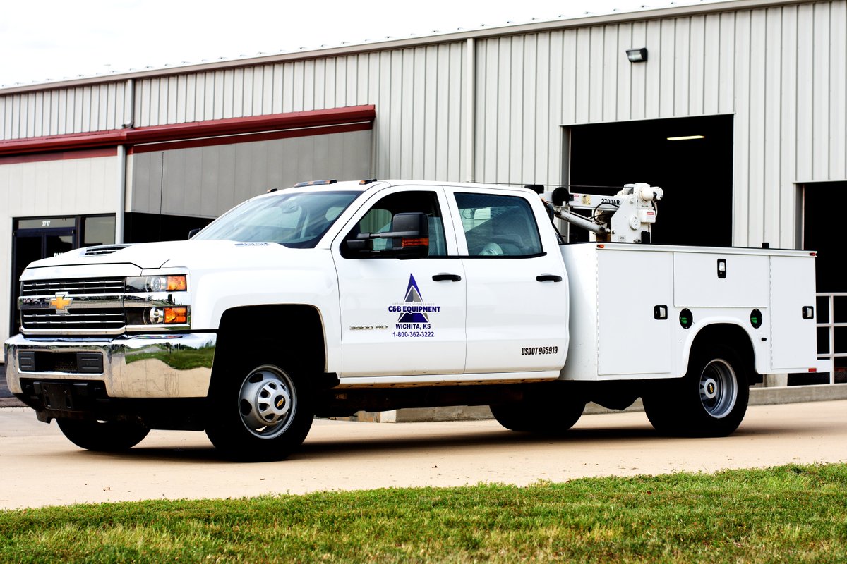 CBEquipment's tweet image. C&amp;amp;B Equipment can provide fully equipped service vehicles for field installation. Our experienced and knowledgeable service technicians can install, repair, remove and troubleshoot service issues on site! bit.ly/35f3kPn #CBEquipment #CBEquipmentService #FieldInstallation