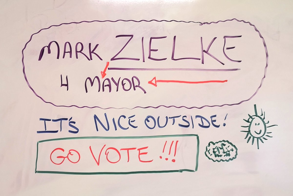 bizmanYXE's tweet photo. The whiteboard says it all!
Go vote!
#mark4mayor https://t.co/iQ28mXVQ4v