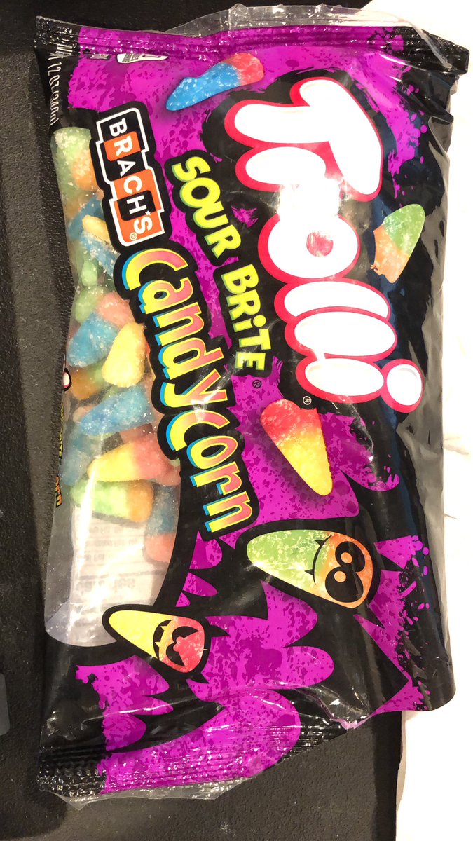 DMRPoliticsCzar's tweet photo. Oh, happy day! #comfortfood #candycornrocks https://t.co/PQHKvMBMug