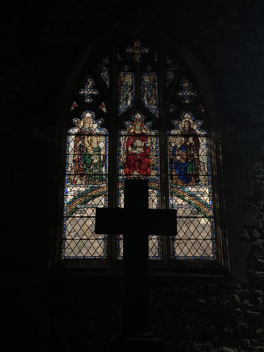 AugustineRumney's tweet photo. Lighting up St Augustine’s on bonfire night. ‘The Light shines in the darkness....’ always lovely to see the stained glass illuminated at night. Our ‘floodlights’ work really well. Perhaps a fundraising project for the future! @MonmouthDCO https://t.co/Oau0ps7qyz