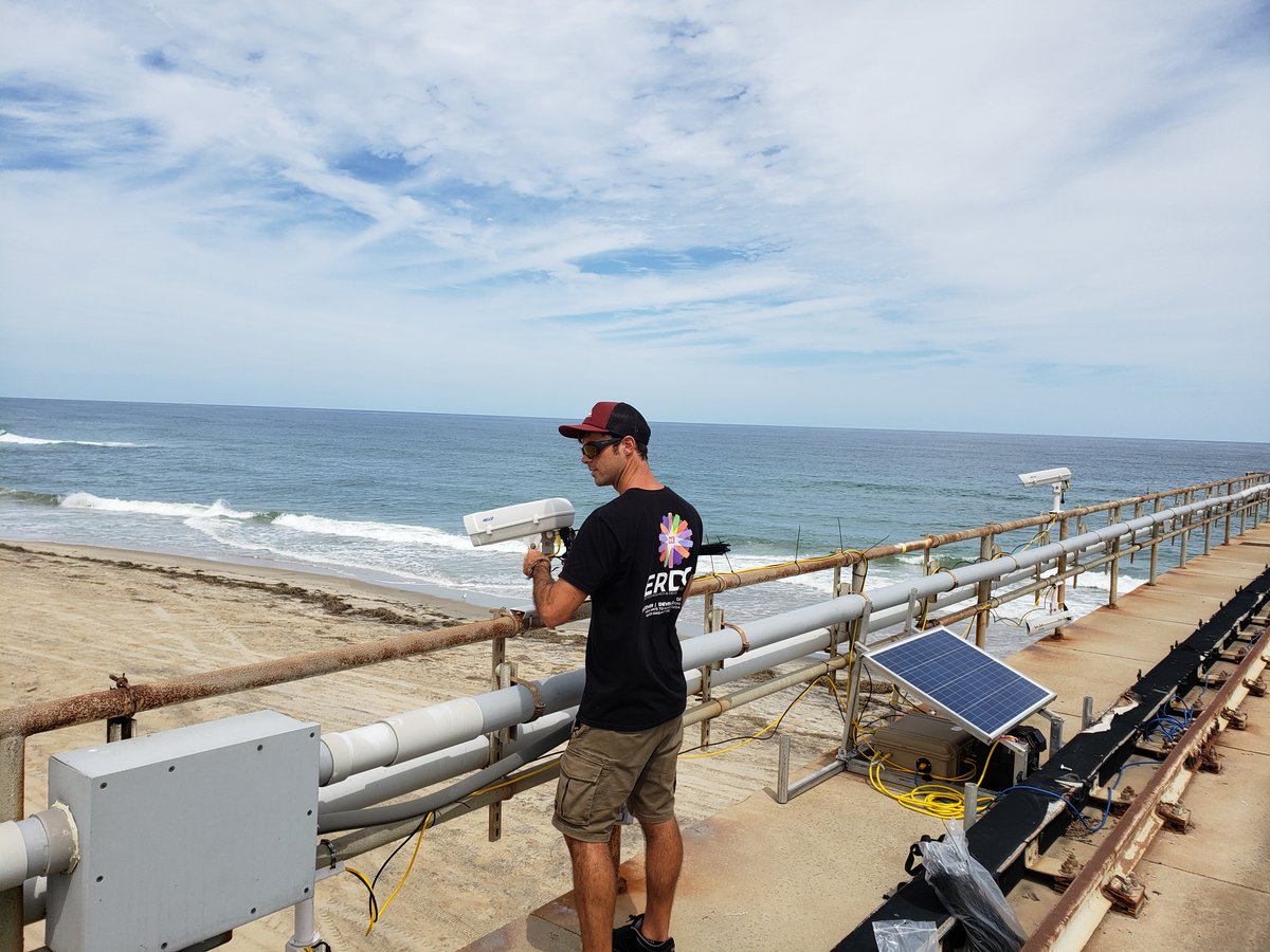 ArmyERDC's tweet photo. ERDC collaborates to stretch research dollars to provide solution in coastal science. #collaboration #USCRP #CivilWorks #ValueToTheNation
https://t.co/Brf4NPaCef https://t.co/XpEUgabIhW