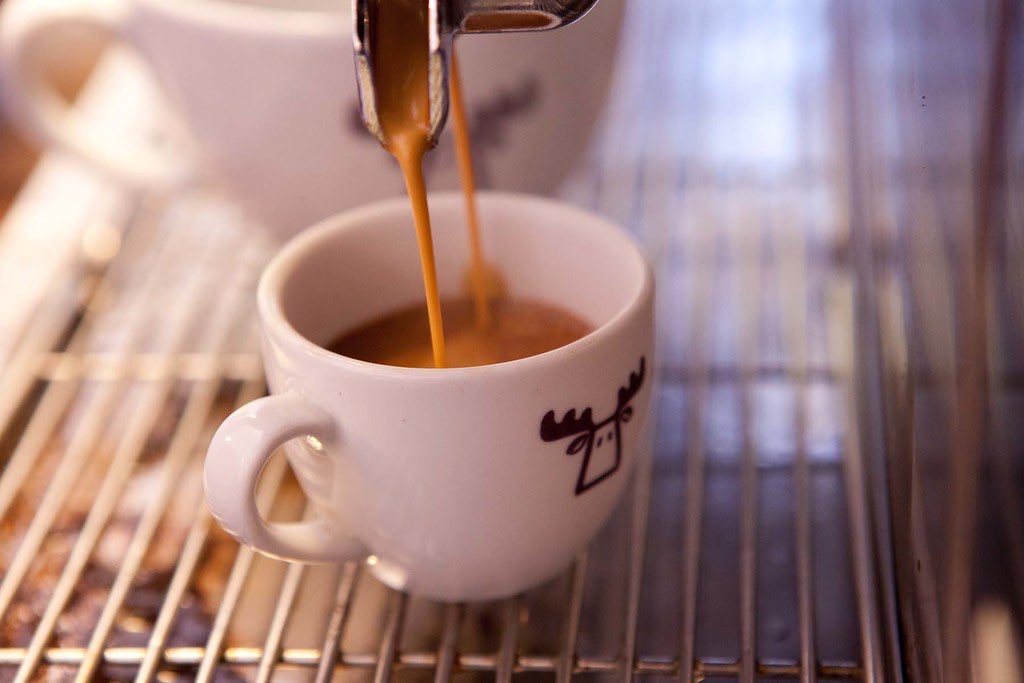 muscoffeebath's tweet photo. Mús is open for takeaways. If you need a pick-me-up for your key work, a break from your WFH or a detour on your exercise route come and see us from 7.30am @Widcombe_Bath @extractcoffee @ThePigGuide @BathLifeMag https://t.co/oML4yeodtr