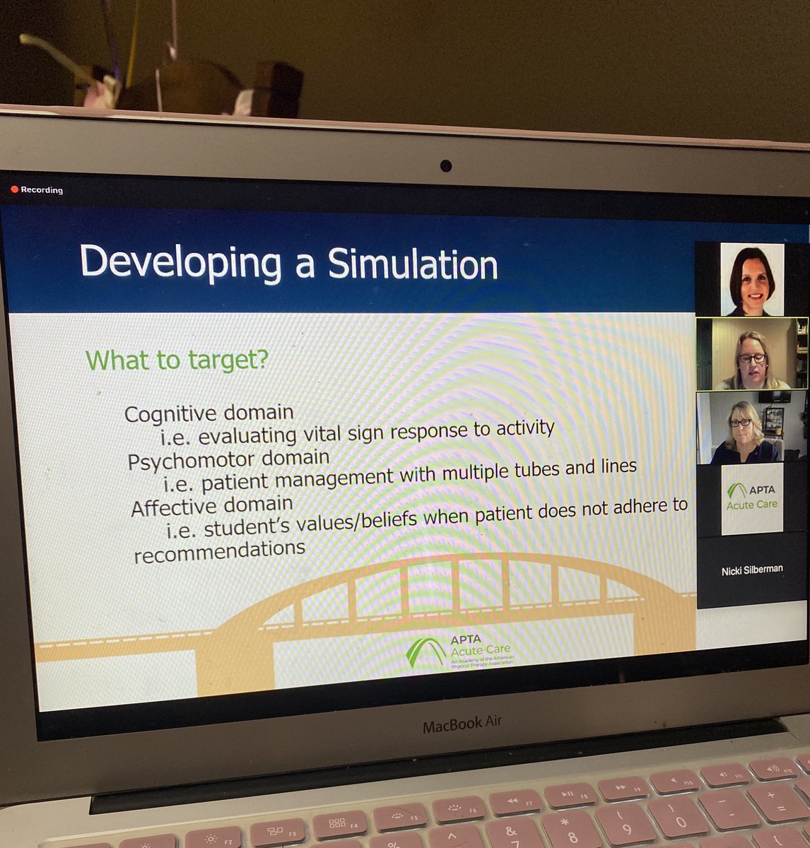 evcheer04's tweet photo. Simulation is a valuable way to bridge the gap between academic and clinical acute care education and addresses all domains of learning #BTGSimulation #simlearning #domainsoflearning #acutept @AcuteCareAPTA https://t.co/OcuydOlAqm