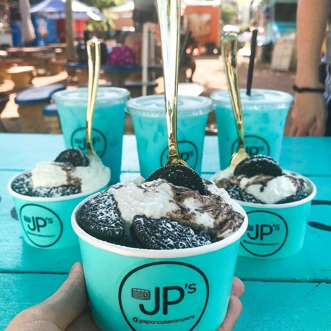 This is Austin’s First Pancake Food Truck and it’s Black-Owned!

📍JP'S Pancake Company 🥞

2512 Rio Grande St, Austin, TX 78705