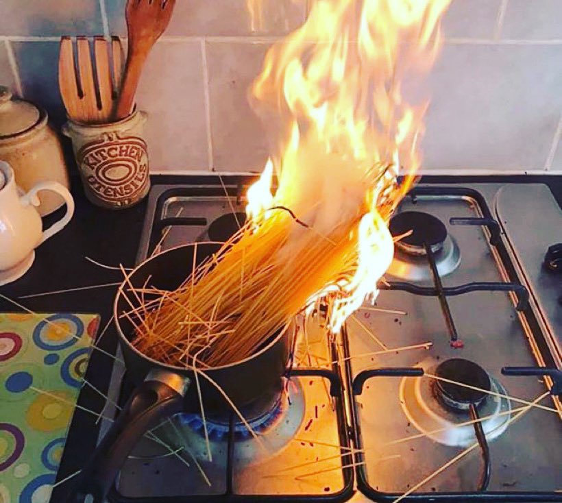 ChrisVinante's tweet photo. Here we go; pp’s trying cooking again🤦♂️🤦♂️🤦♂️😂😂(that’s not me; I consider this a SIN:-). #ItalianFood #Pasta #Cooking #LockDown #lockdownexperiments https://t.co/BqTc63VoVG