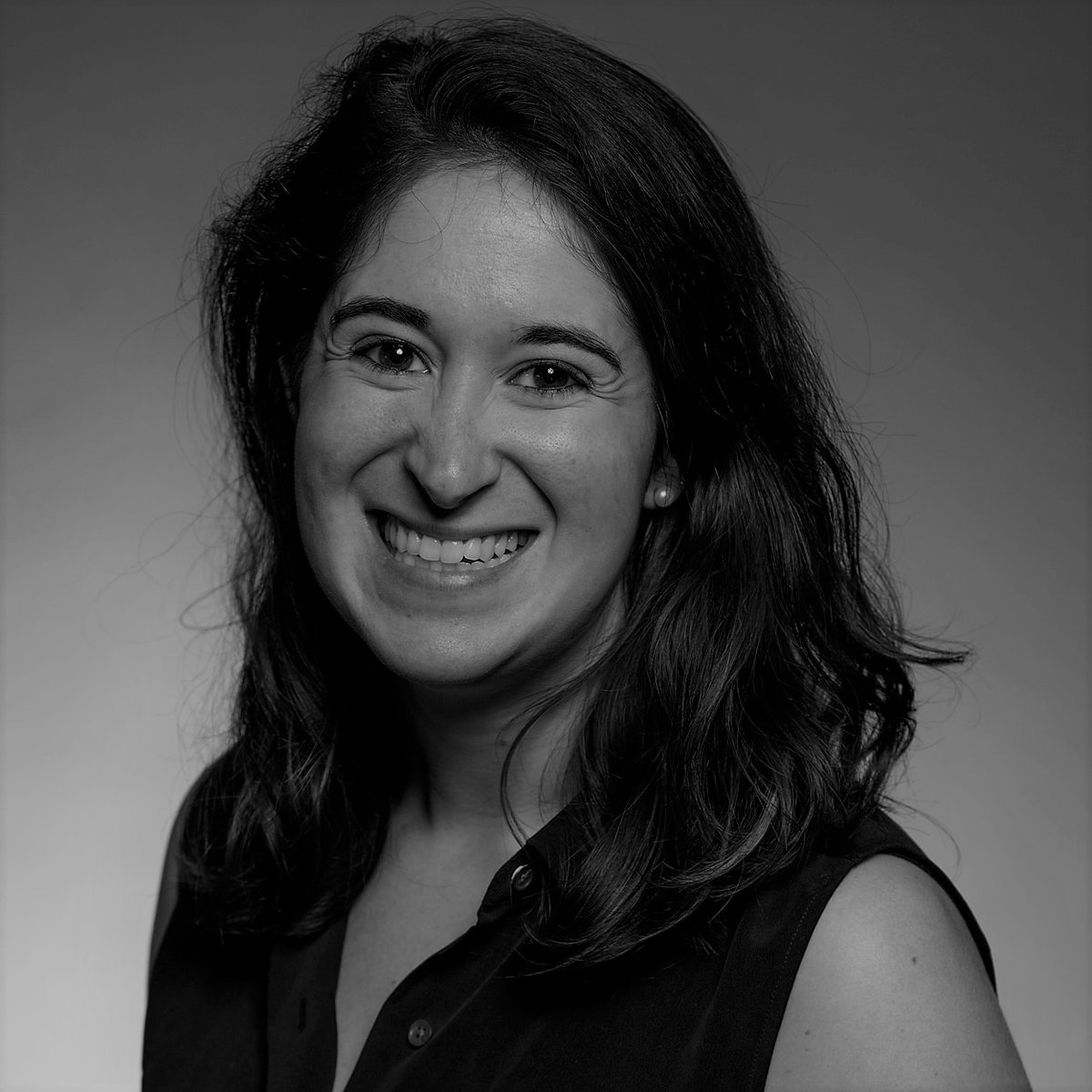 NeoCon_Shows's tweet photo. 1/2 Did you miss last month's National Work and Family Month NeoConnect programs in partnership with @workdesignmag? Watch the on-demand recording of "Forging the New Frontier of the Workspace's Next Normal" now. https://t.co/wvCvi3c8Au #NeoConnect2020 https://t.co/EyZyFpytaY