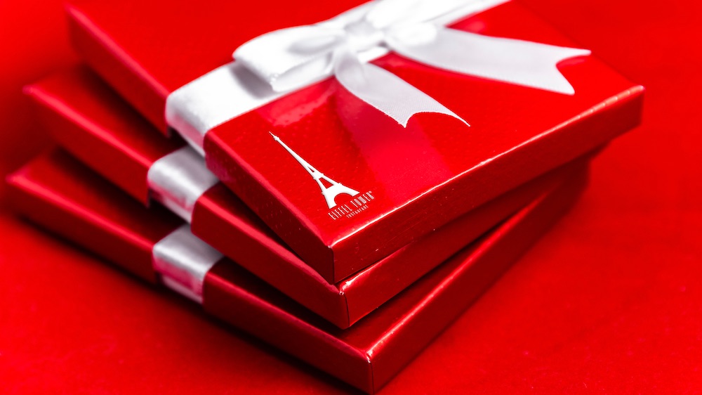 Have we got a treat for you!  Purchase a $100 Eiffel Tower Gift Card and receive a $25 Holiday Bonus, now through December 30th.  
.
Do a little shopping here:  bit.ly/329bhF2