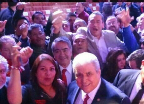 Hoy con orgullo felicitamos a nuestro líder y Secretario General, el Senador <a href="/CarlosAceves_/">Carlos Aceves del Olmo</a> 
¡Muchas gracias por ser el representante del sector obrero y dedicar su vida al servicio de las y los trabajadores de México! ¡Felicidades! <a href="/leobardosoto/">Leobardo Soto</a> <a href="/PRIdePUEBLA/">CDE PRI Puebla</a> <a href="/PRI_Nacional/">PRI</a> <a href="/al/">َ</a>
