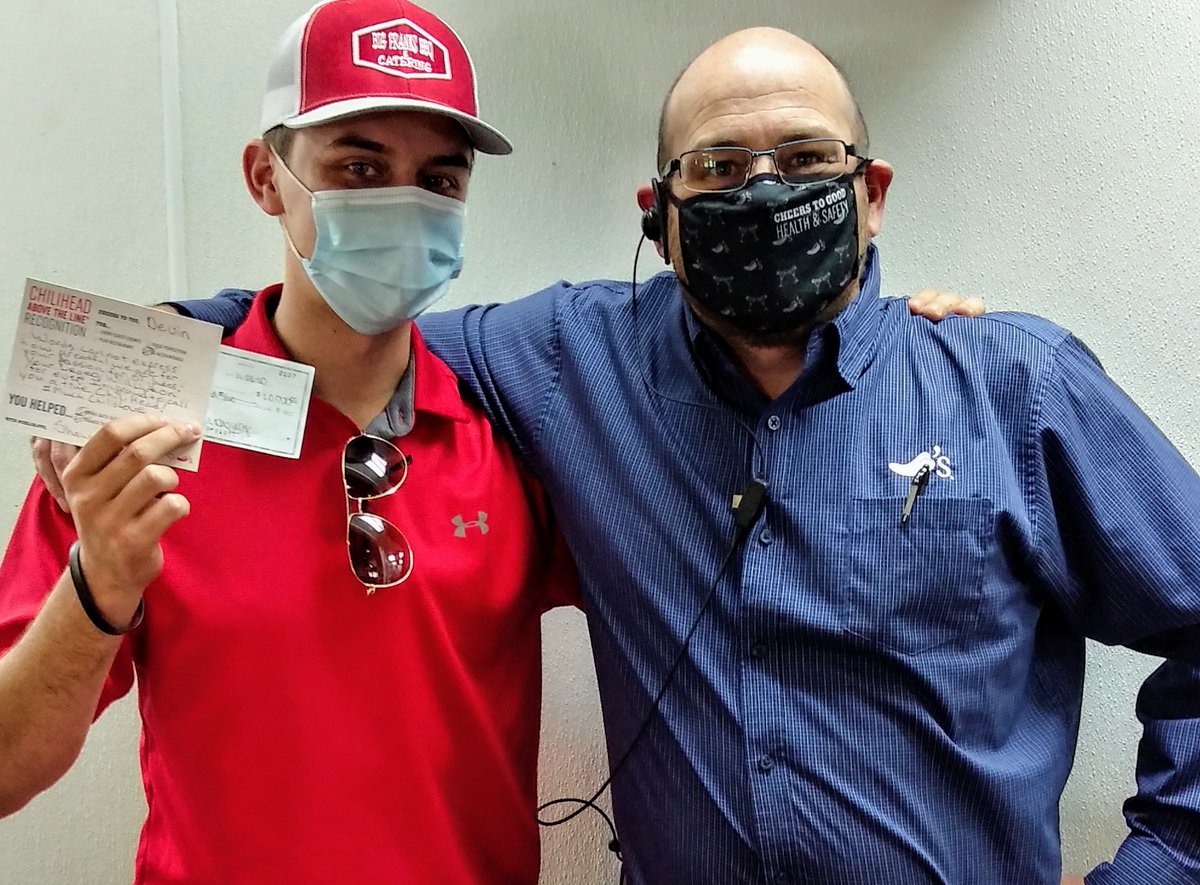 ShawnGowin1010's tweet photo. Words can not express how Greatful we are for your passion for @StJude Devin has raised $31,221 Your Legacy will live on forever! I'm proud to call you a true #ChiliHead Much #ChilisLove #CreateApepper #TogetherWeChilis #WeGotThis #CantStopWontStop 🌶❤ https://t.co/m86YUyG9WA