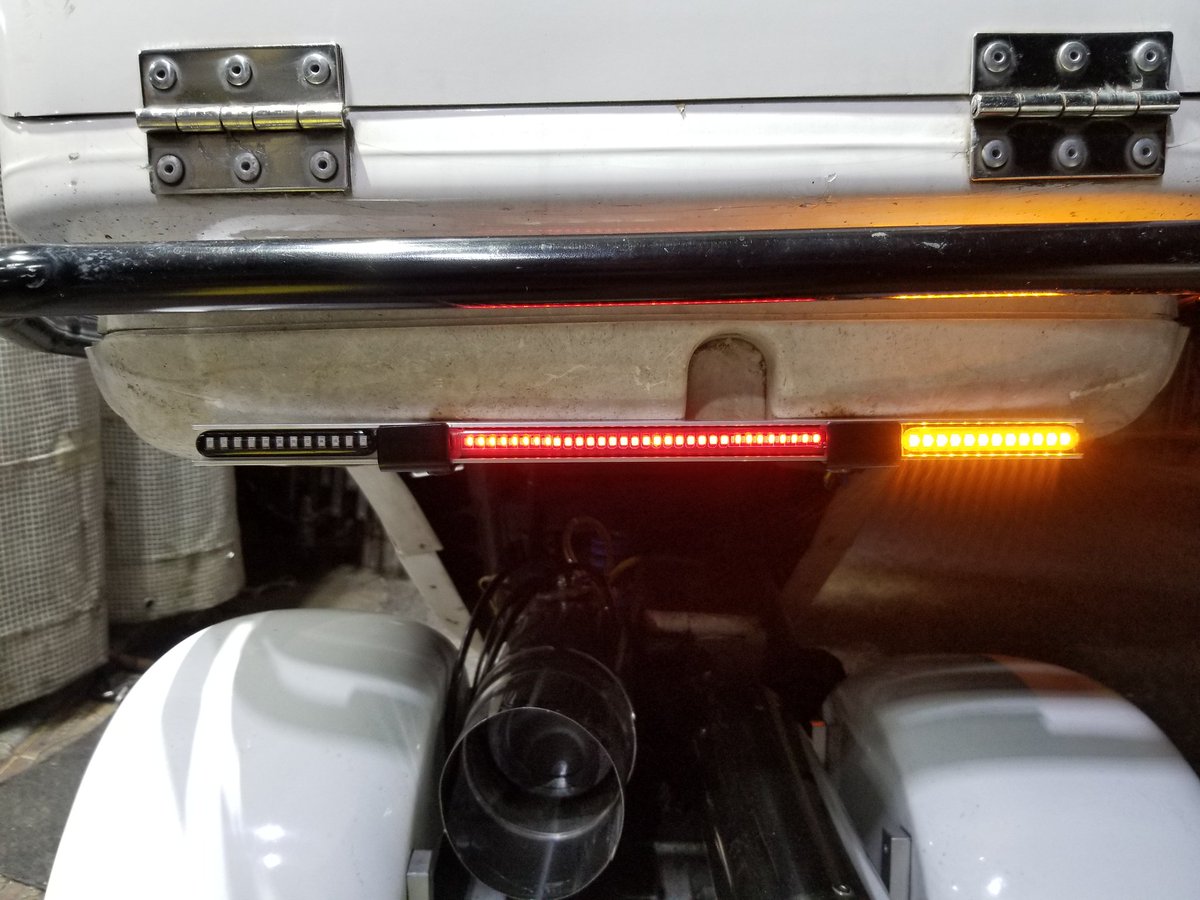 ジャイロキャノピー用のテールランプを自作しました。 フルLEDで 