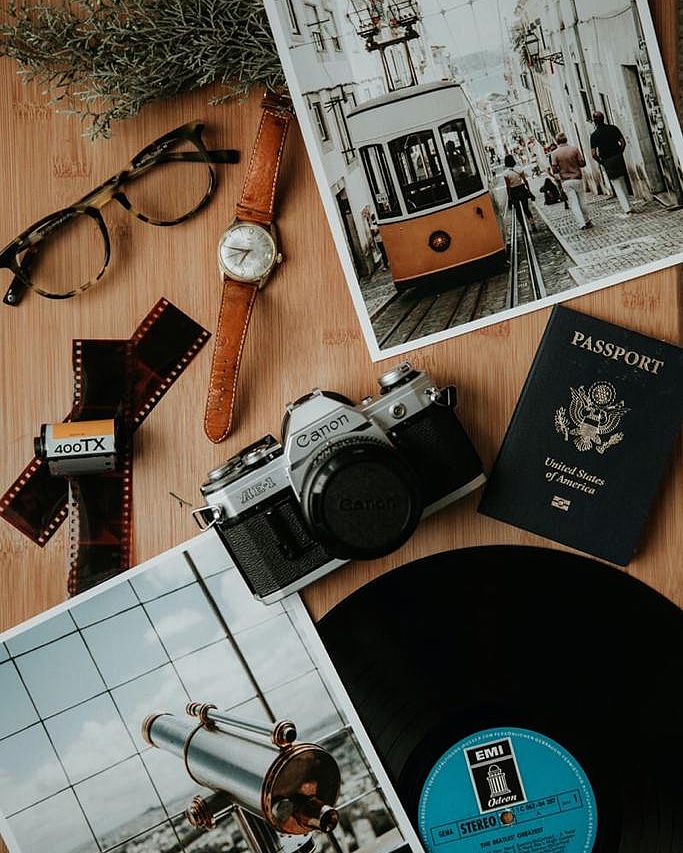visual_standard's tweet photo. These are a few of my FAVORITE things. 

#TRAVEL #PHOTOGRAPHY #VINYL #ADVENTURE #EXPLORING #LETSGO #ITSONMYLIST #BUCKETLIST #WANDERLUST #DREAM #VISION #PURPOSE #bloggerslife #travelpreneur #adventureseeker #visualstandard #visualstandardtraveler #VSmag #VSmagazine #travelmagazine https://t.co/UlZqdohhW9