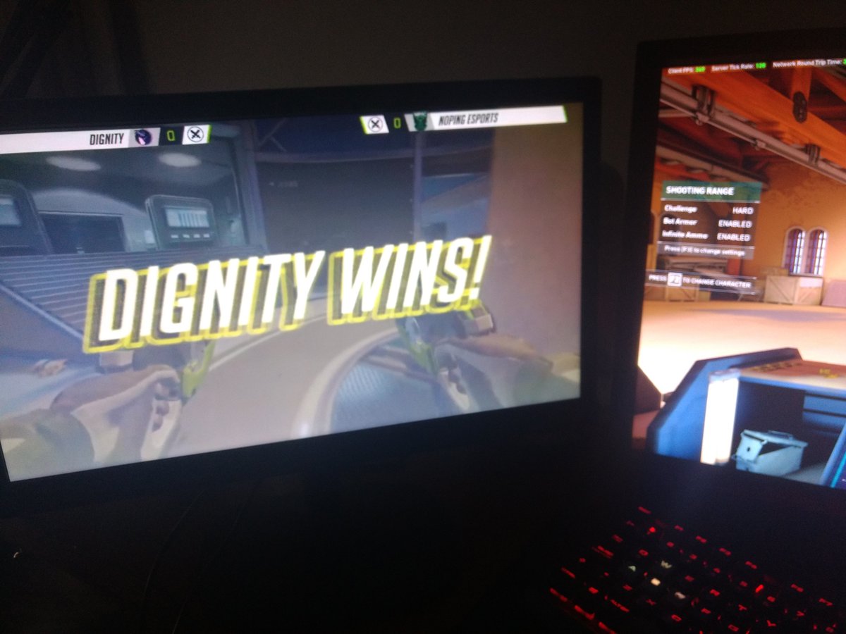 BeastJDL's tweet photo. #GoDignity #FuckExpress @DignitySA https://t.co/5stRl7eYXm