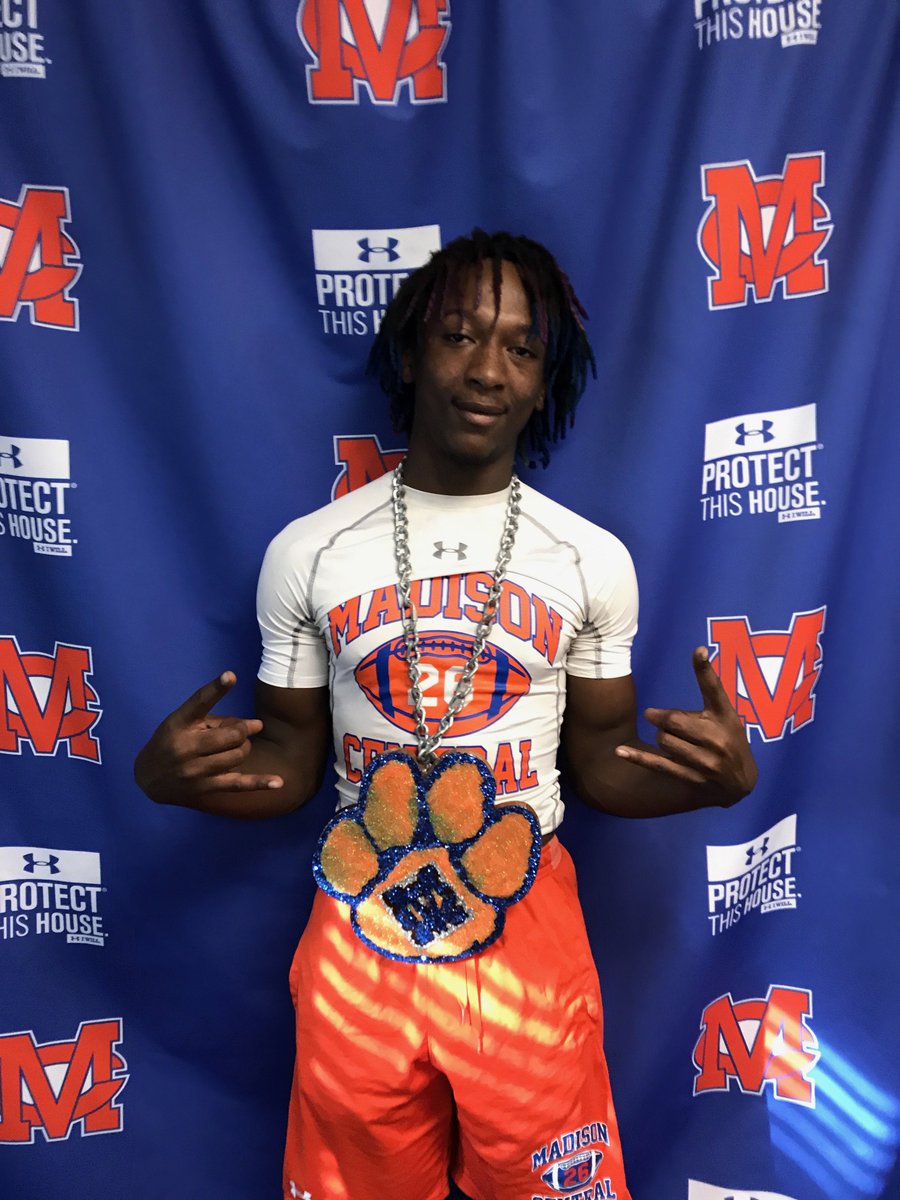 MCJags_Football's tweet photo. #MCTurnOverChain Germantown game. #6 #26 #48 https://t.co/R6Qy9A94op