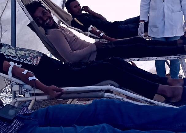 Ethiopians in Gonder express their support to National Defense Forces who are fighting the TPLF militia in Northern Ethiopia.