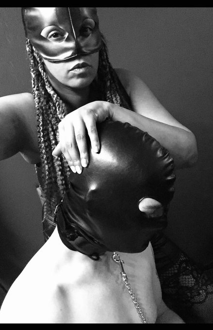 What's Going on with all the slacking subs and slaves out there? Why isn't My Mistress getting the recognition<a href="/tag/newprofilepic"class="tags"><span>#newprofilepic</span></a>