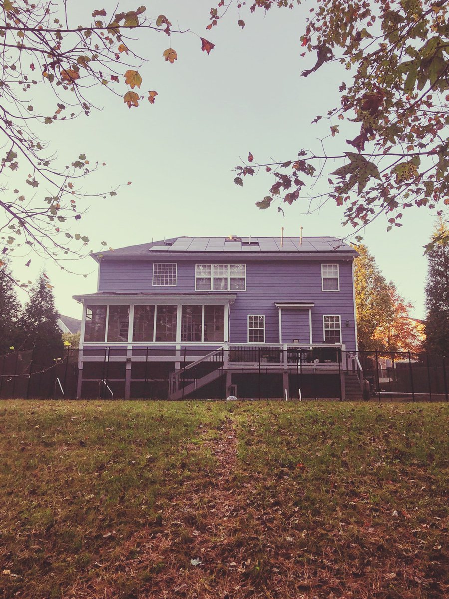 NCSolarNow's tweet photo. Whew! It's been an awesome day of installs here in the amazing state of #NorthCarolina. Our install crews have been killin' it this week! ๐ทโโ๏ธ๐ฅ
#NCSolarNow #NCSolar #solarpanel #cleanenergy #environment #sunpower #sustainability #ecofriendly #greenbuilding #renewableenergy https://t.co/ADJLsgQzmE