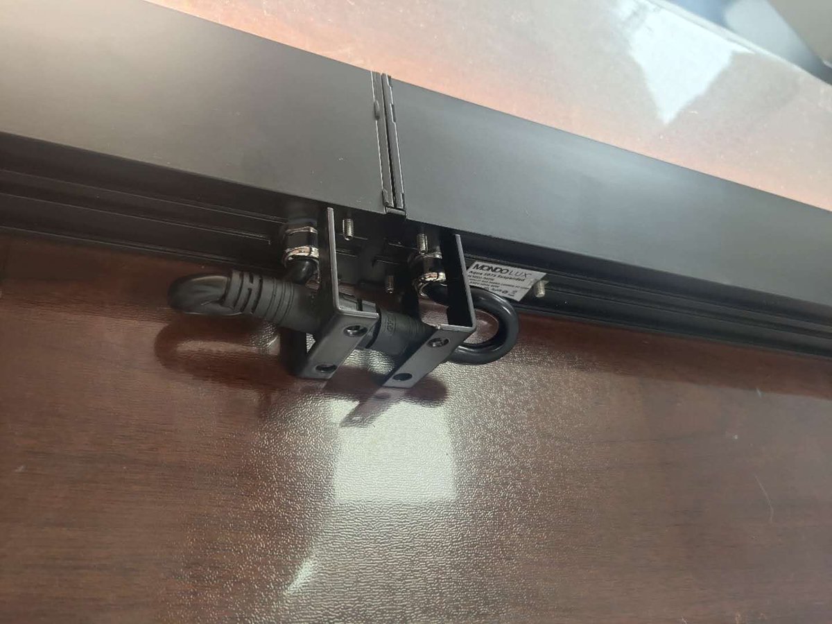 wang1980h's tweet photo. Outdoor linear lighting, modular connection.
Waterproof rating: IP55
Color temperature: 4000 k
Dimmable: DALI
Material: Aluminum
LED brand: Samsung https://t.co/Jkt5QsSkPH